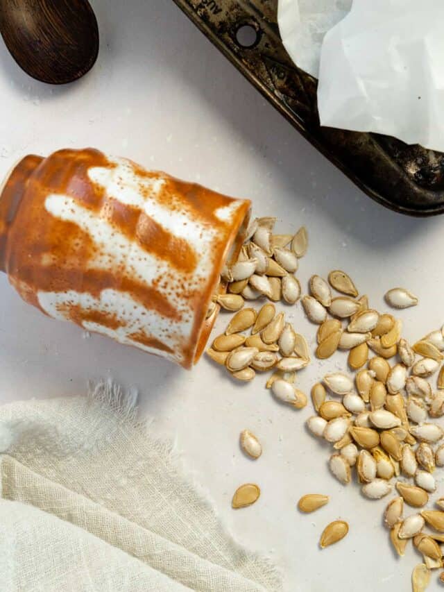 How to Roast Pumpkin Seeds Without Oil