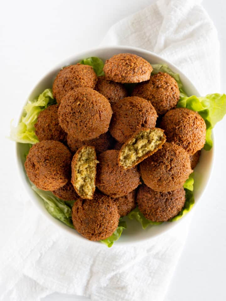Crunchy and Easy Lebanese Falafel (From Scratch)