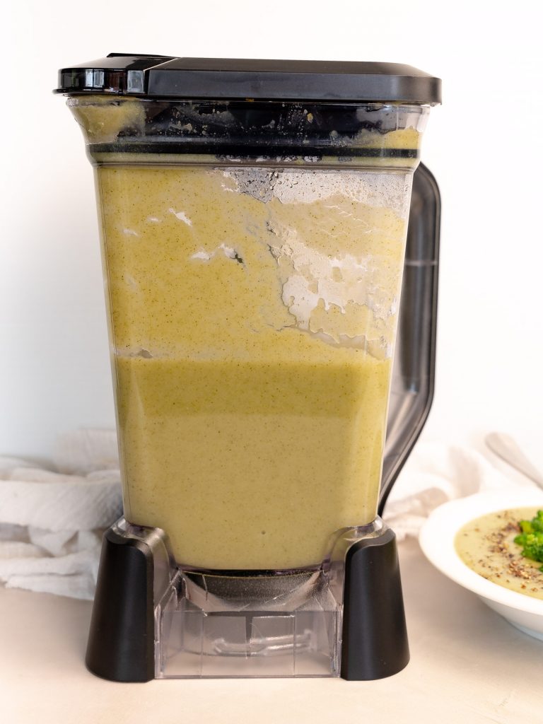green soup in a blender