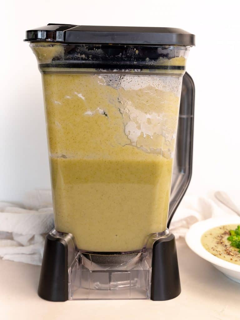 Easy Broccoli Soup Recipe with the Vida Sana™ High Power Blender