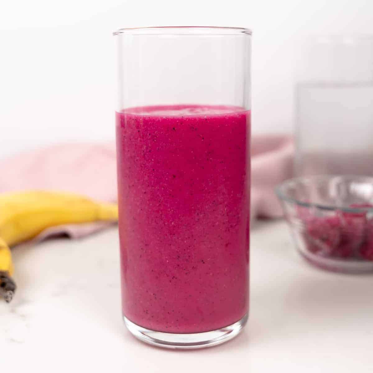 Refreshing Dragon Fruit Smoothie (Dairy Free)