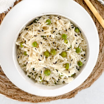 basmati rice with peas in a bowl